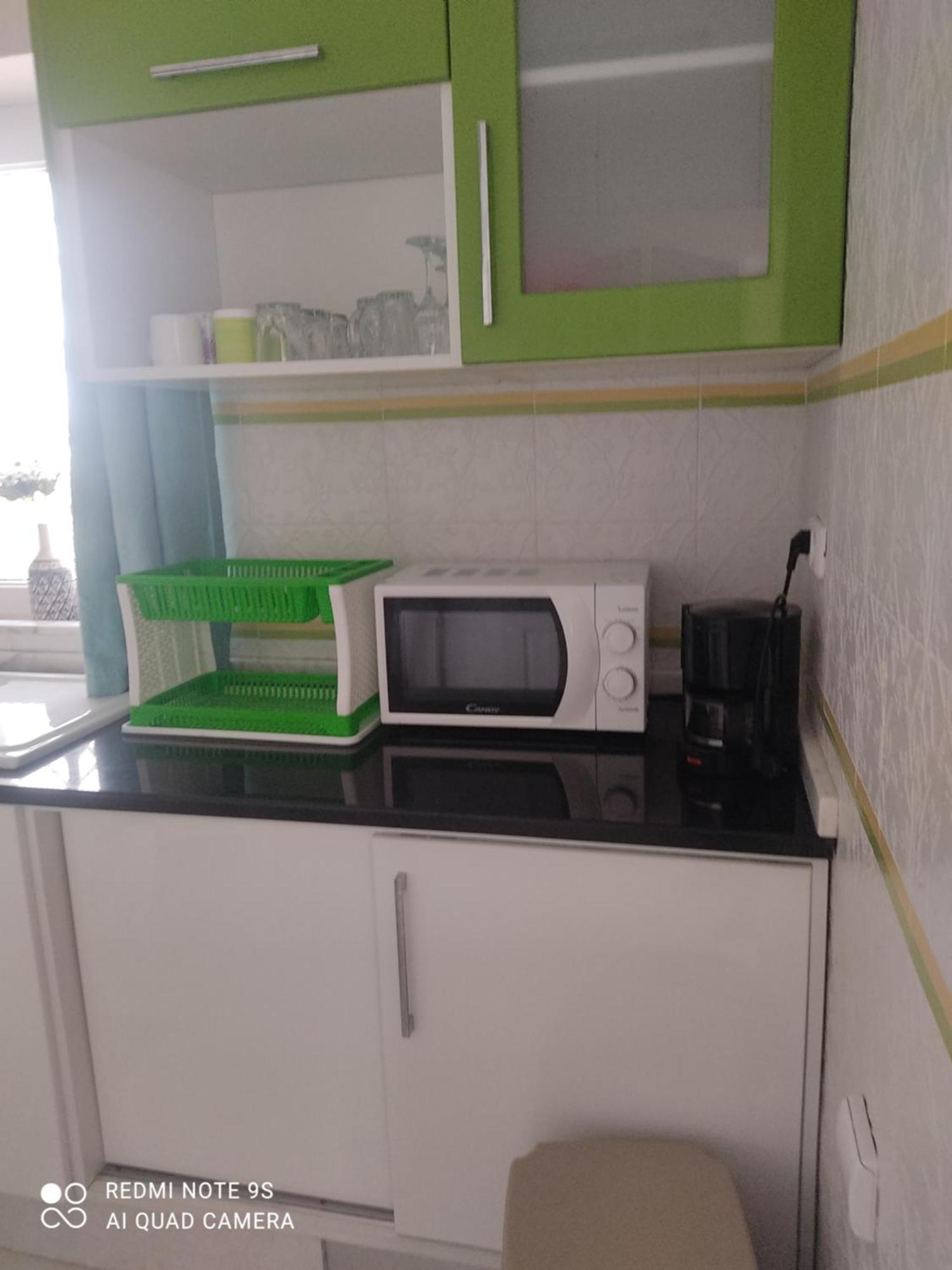 Etage De Villa Avec Jardin, Pres De L'Aireport Et Parking Prive Ariana Εξωτερικό φωτογραφία